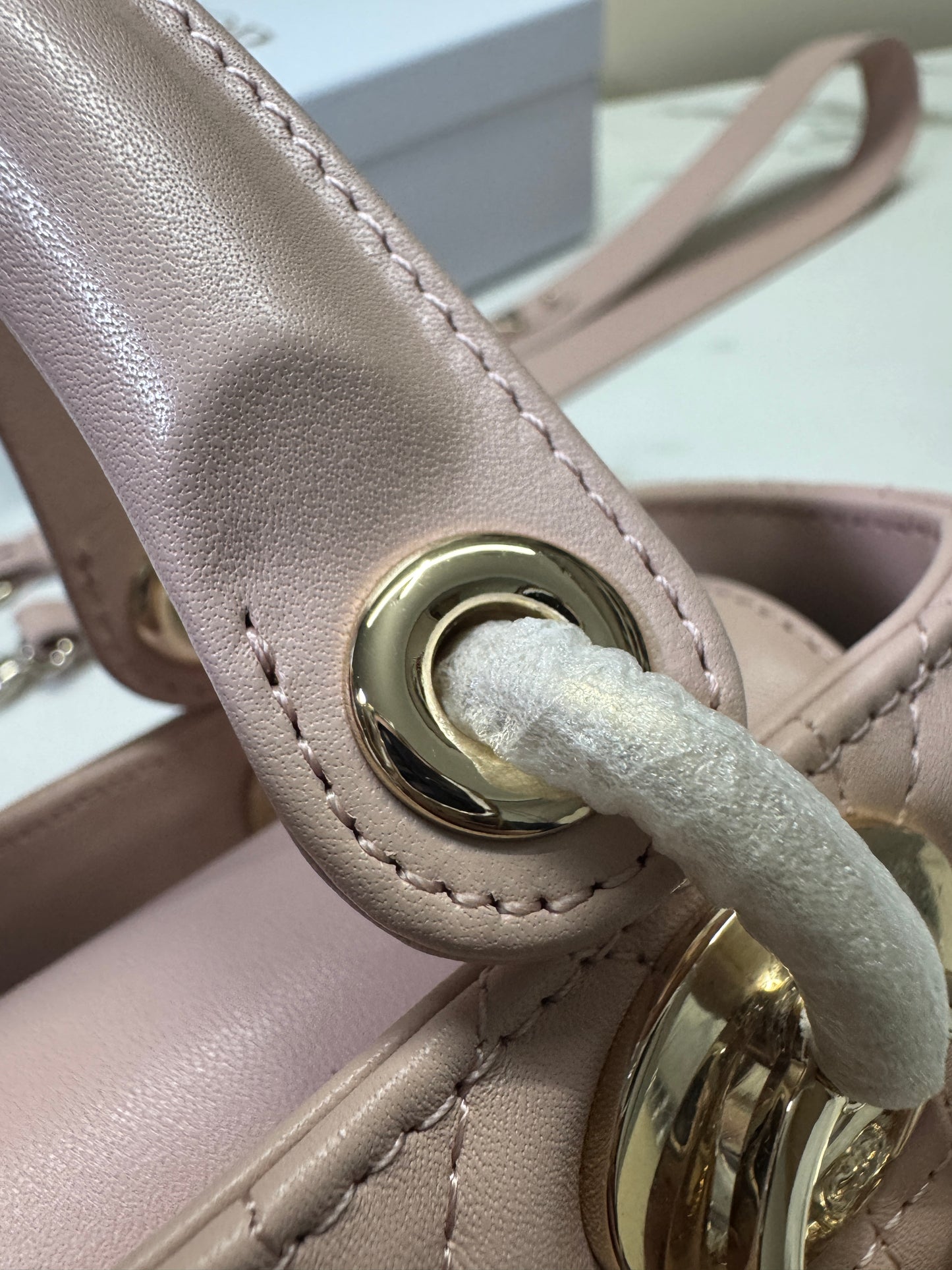 DIOR Lady Dior Small 胭脂粉