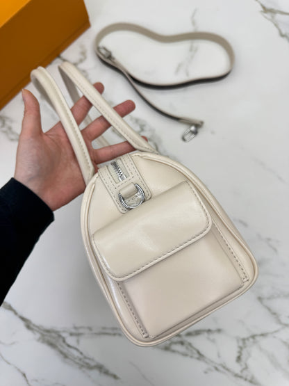 LV Speedy Cargo Vibe 白色油臘皮