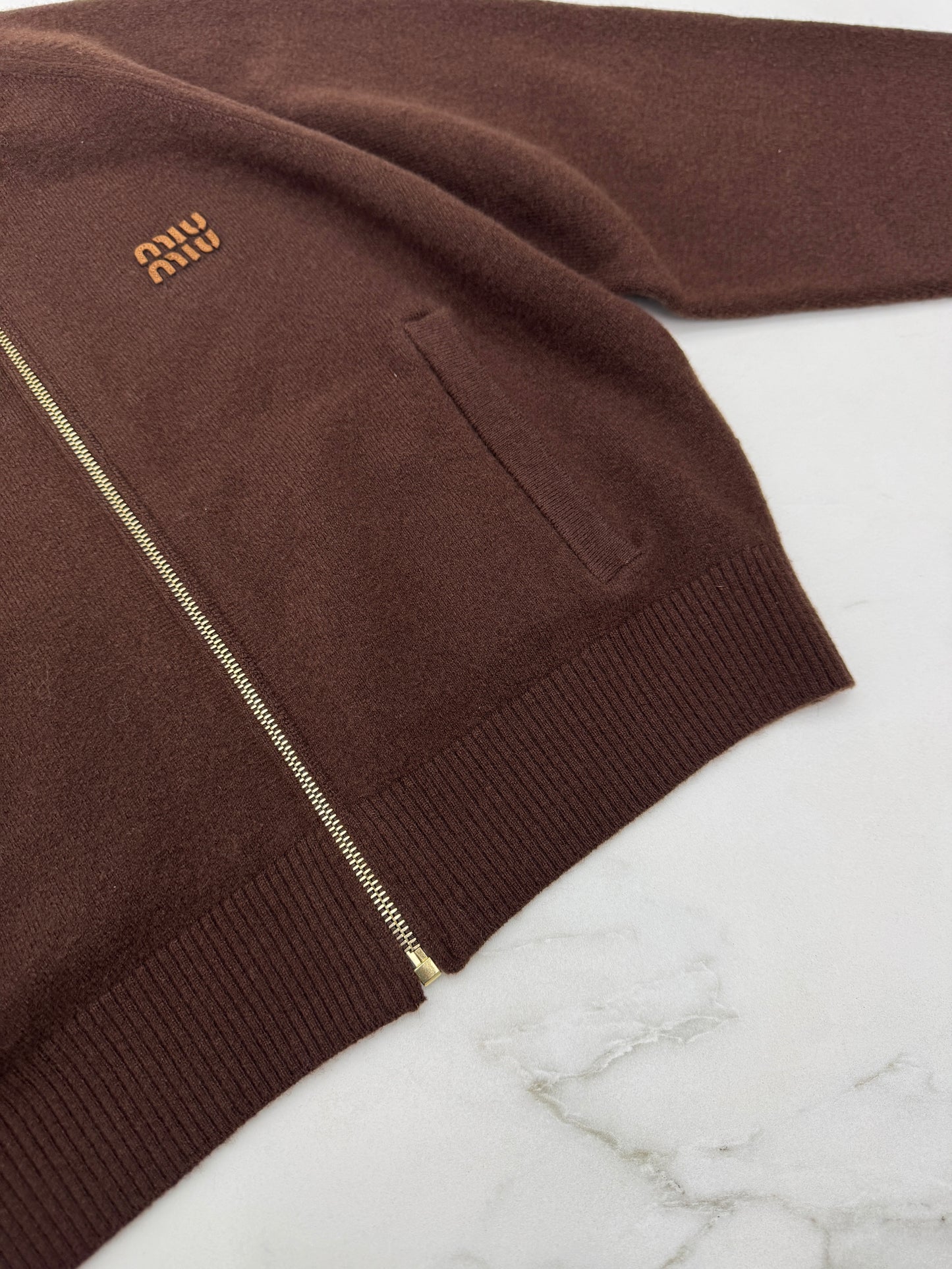 MIU MIU 深棕色針織短外套