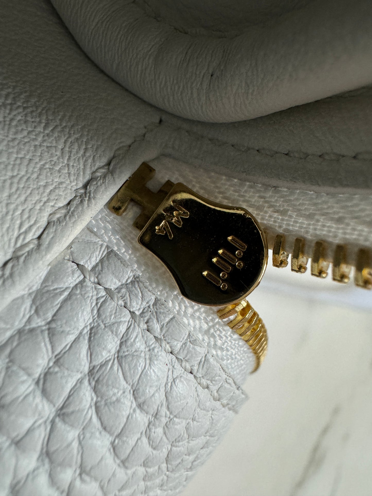 HERMES Mini Lindy II 純白色TC 金扣 GHW