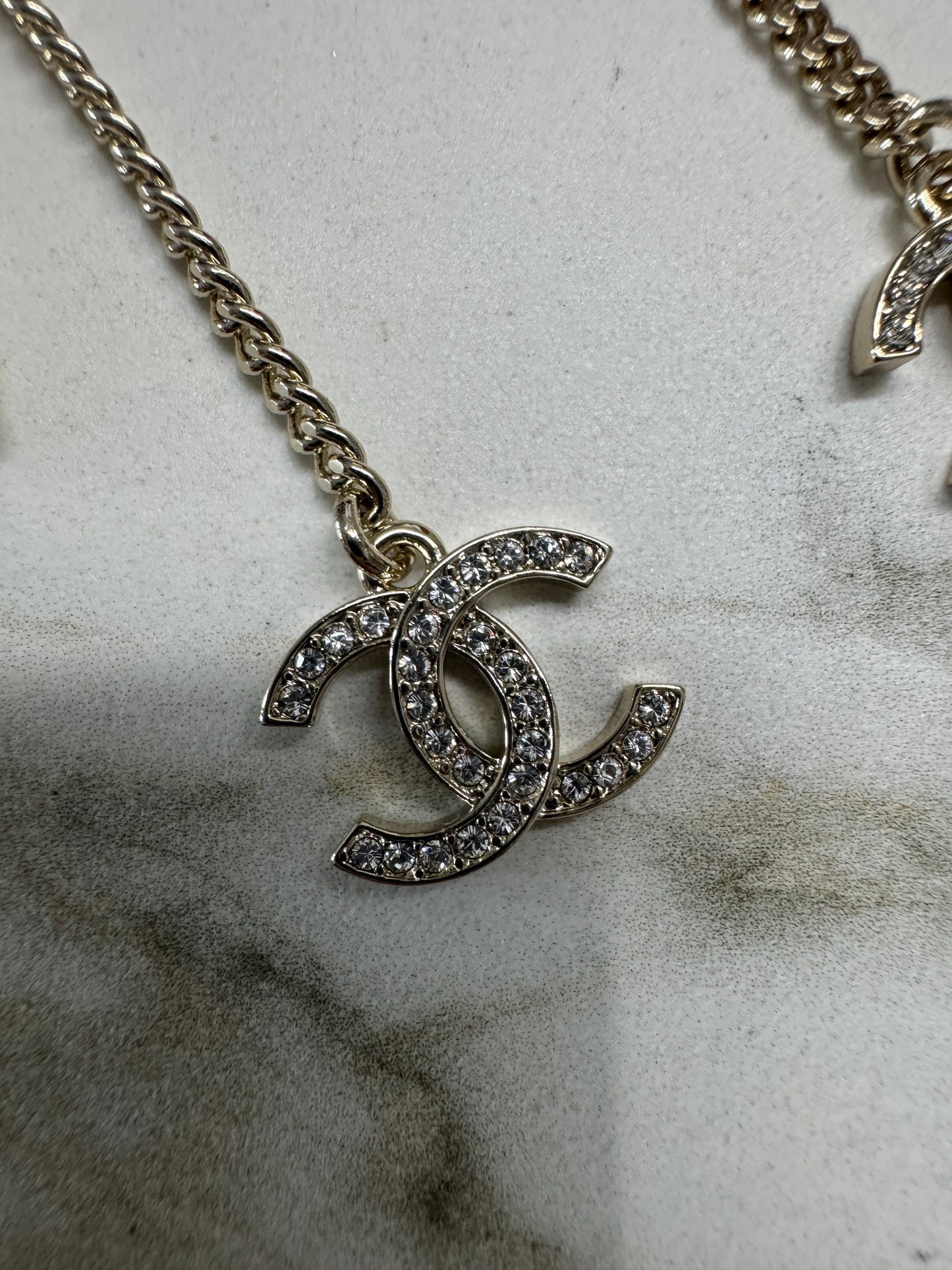 CHANEL 21P 淺金色流蘇耳環