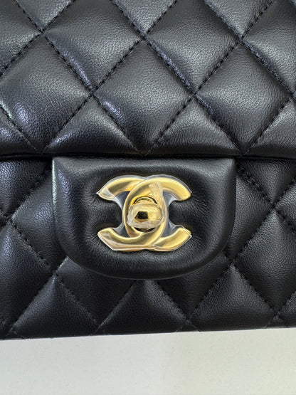 CHANEL CF25 Medium 黑金羊