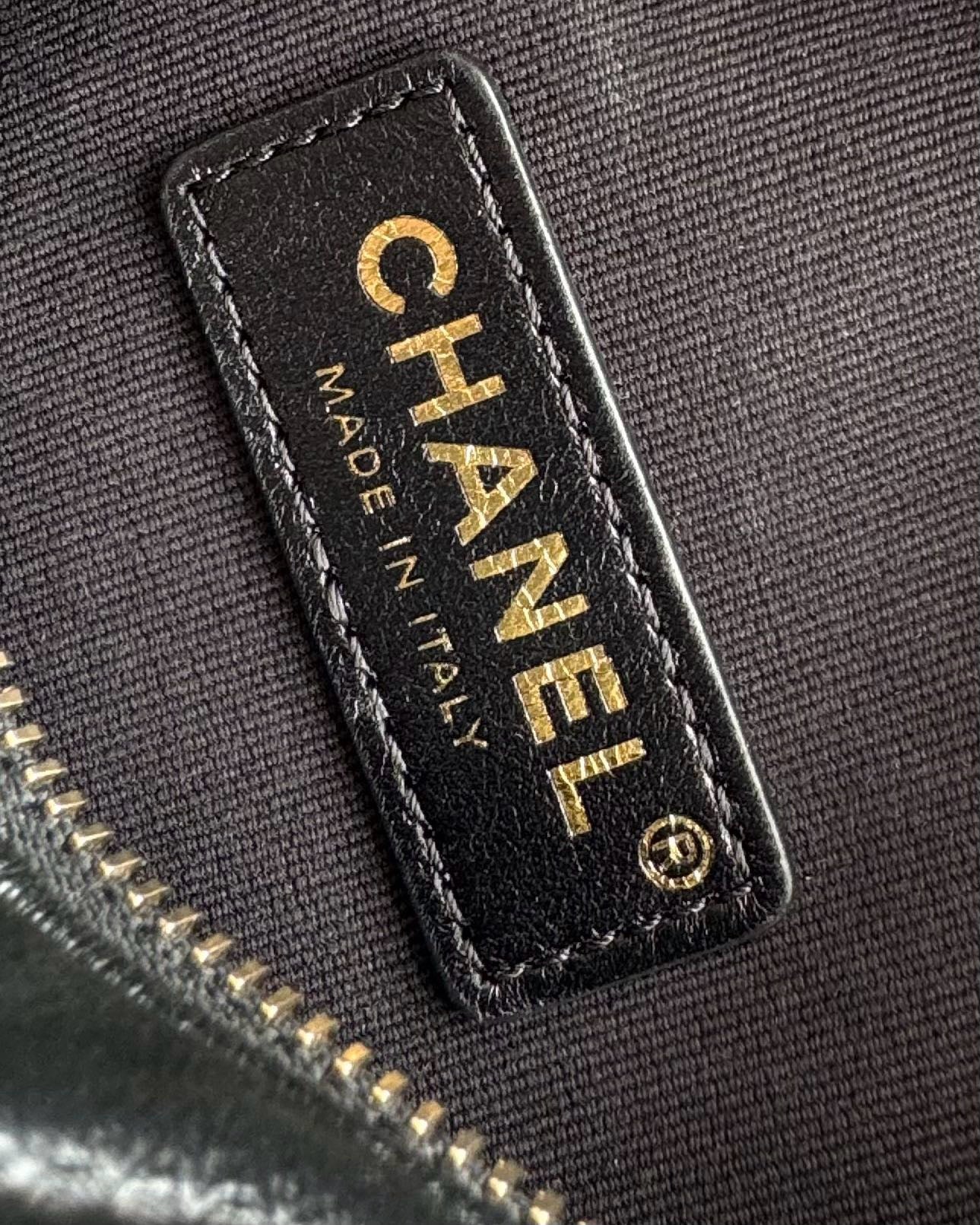 CHANEL 24K 炸藥相機包 小號