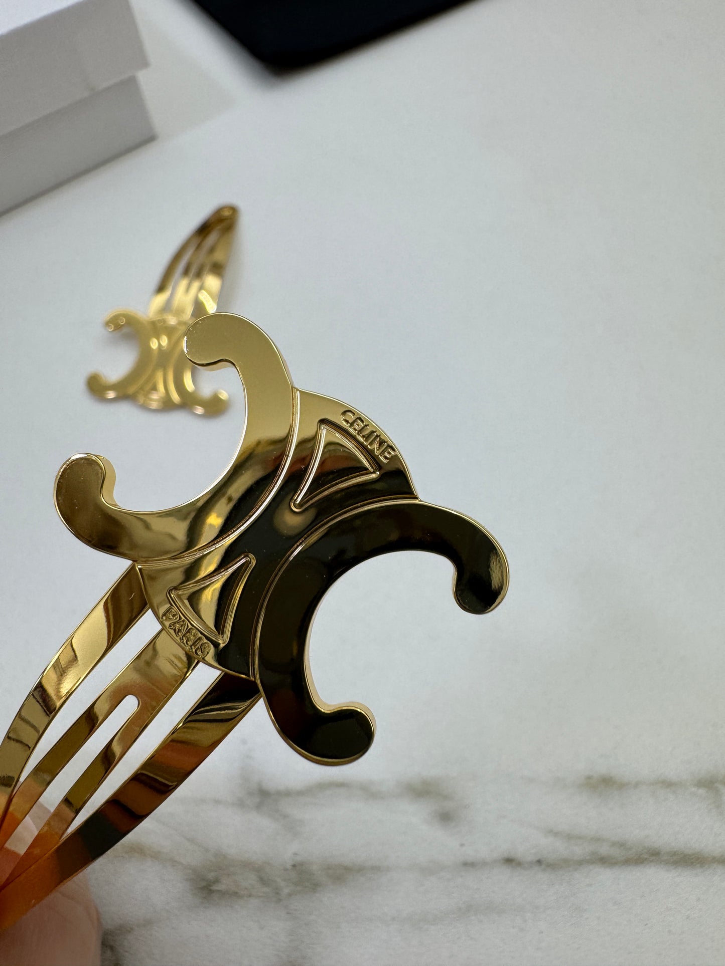 CELINE 凱旋門髮夾