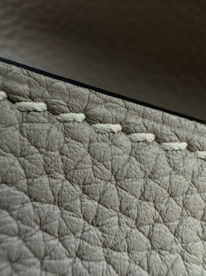 HERMES Kelly 25 斑鳩灰金扣 內縫 Togo 81 Gris Tourterelle GHW