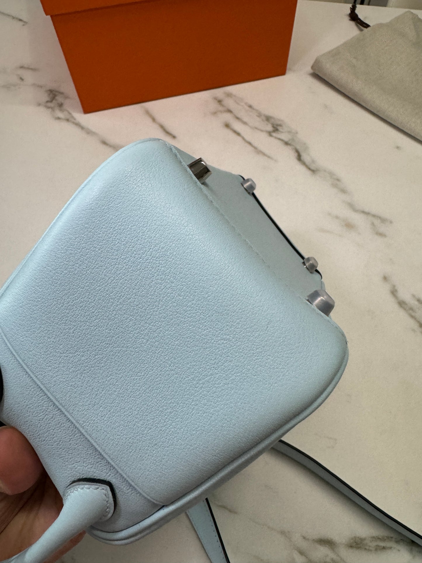 HERMES Mini Lindy 霧霾藍T0 銀扣 swift
