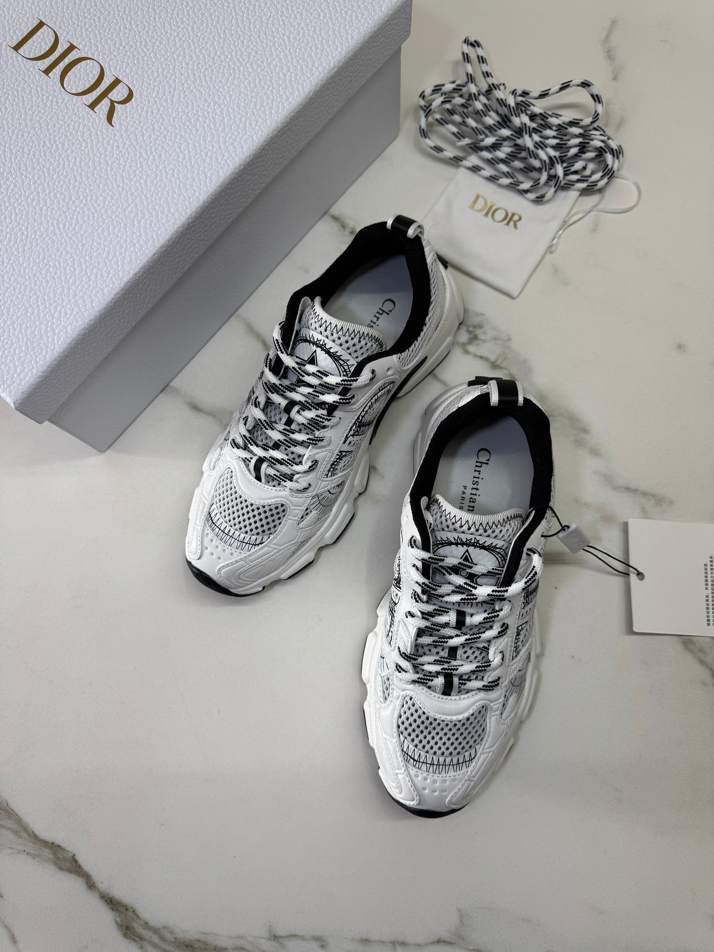 DIOR Chrono 白色