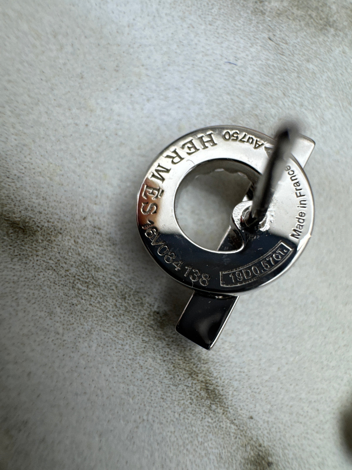 HERMES Finesse Earrings