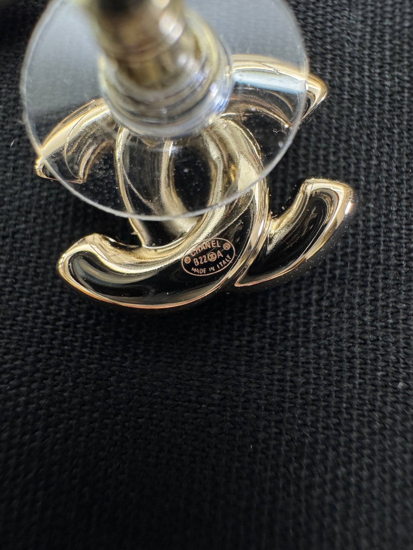 CHANEL 22A 珍珠拼鑽耳環