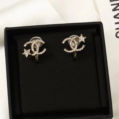 CHANEL 耳夾款