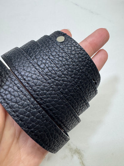 THE ROW Marguax 12 黑銀荔枝紋