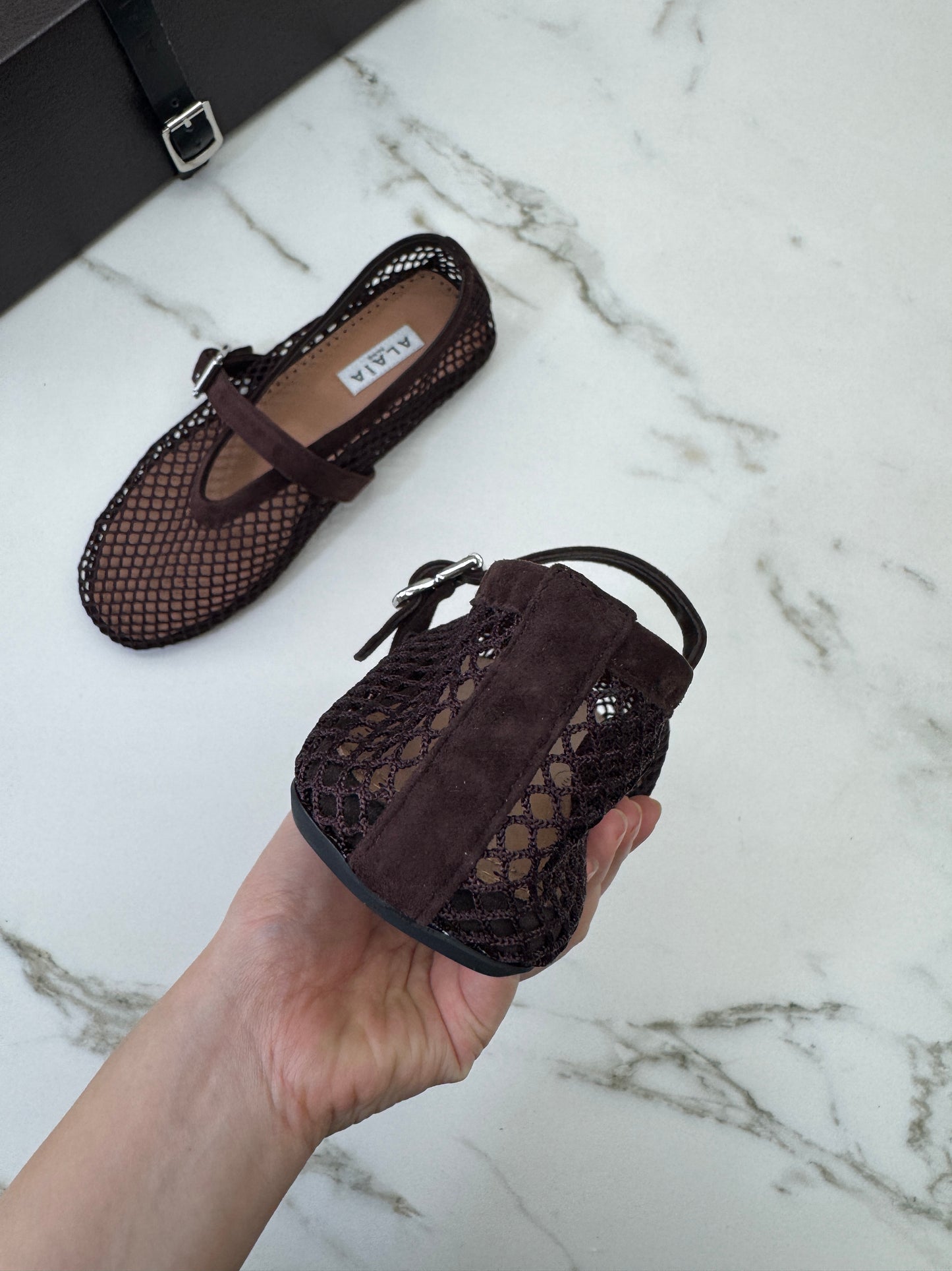 ALAIA 深棕色麂皮 漁網鞋