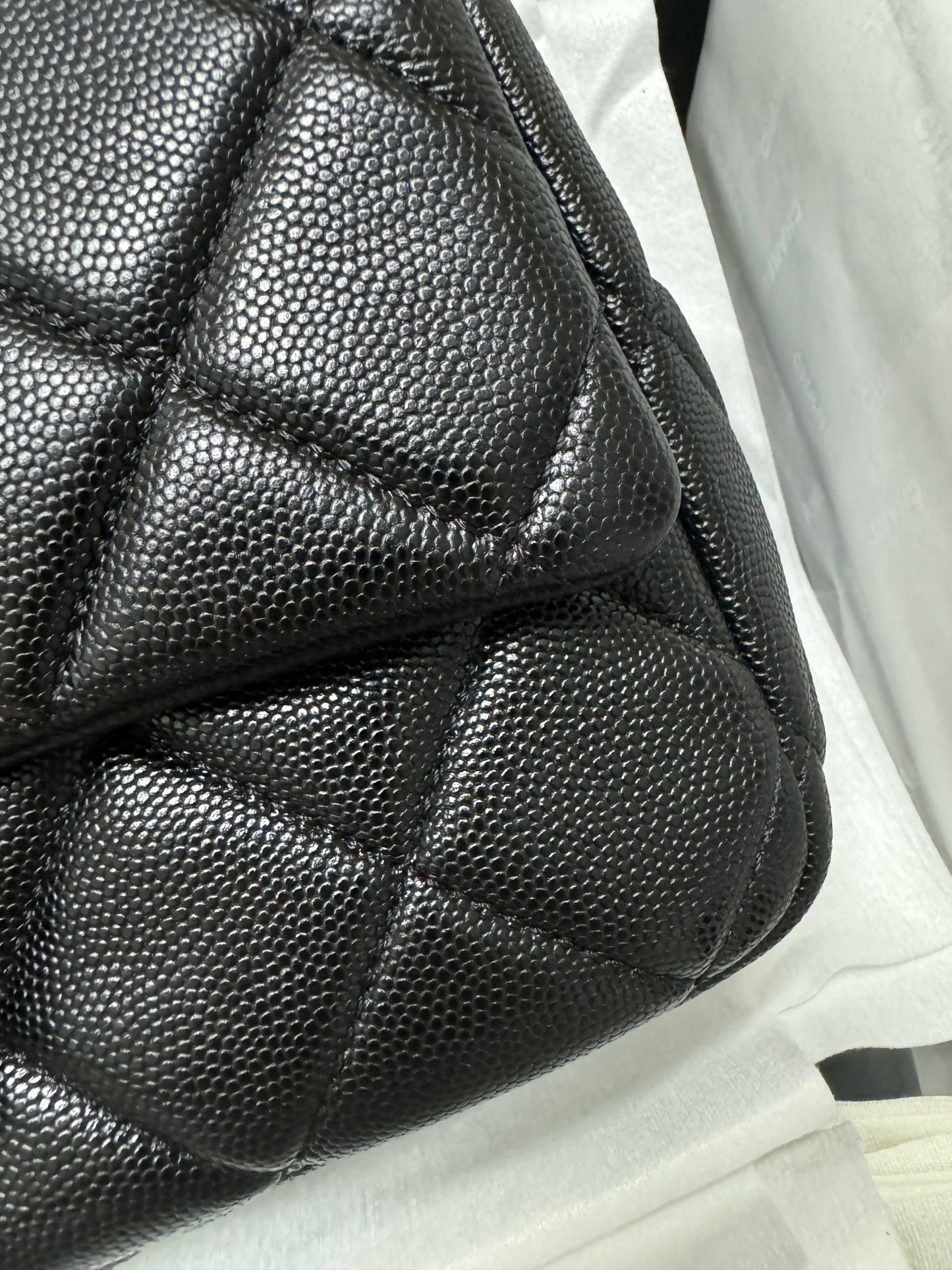CHANEL 24P粗皮鏈hobo Jennie同款