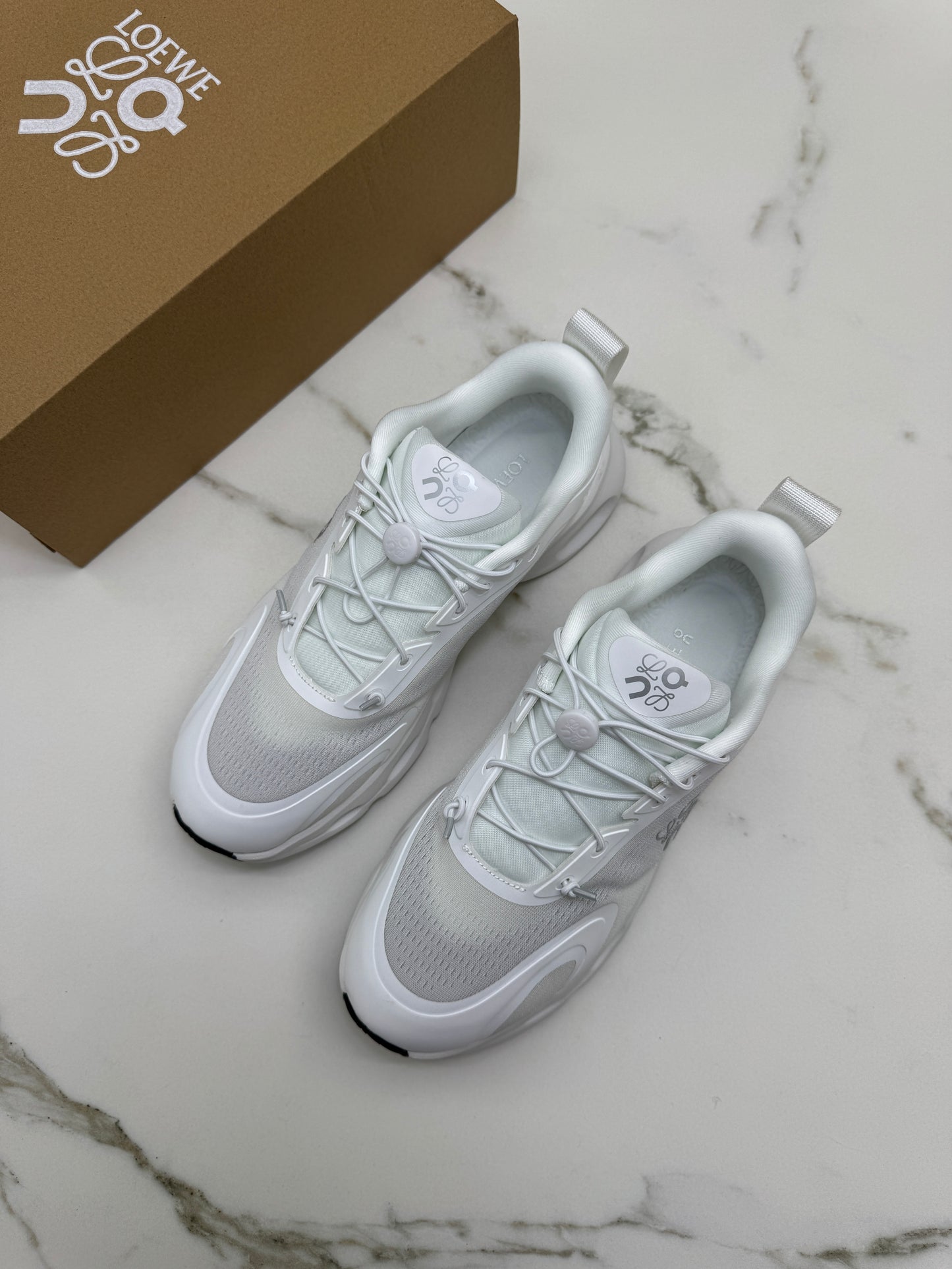 LOEWE X ON 8.0 Sneaker 白色
