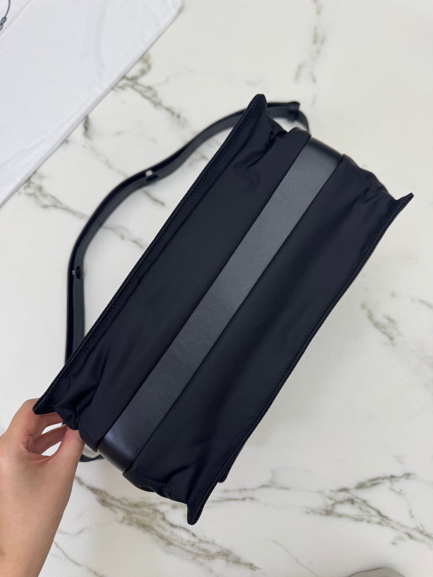 PRADA Cini 郵差包黑色 Medium