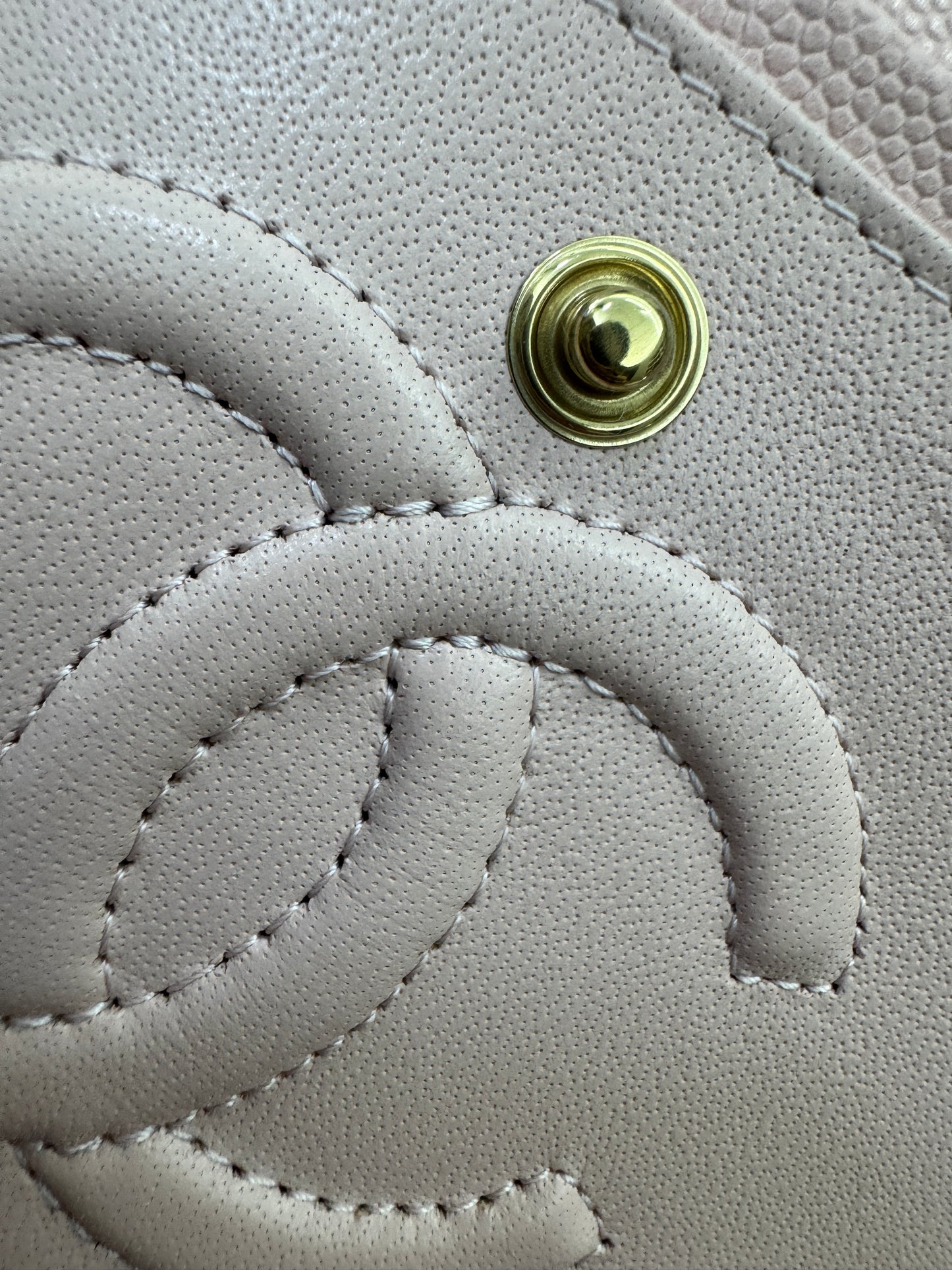 CHANEL 23K貝兒粉 CF23 Small