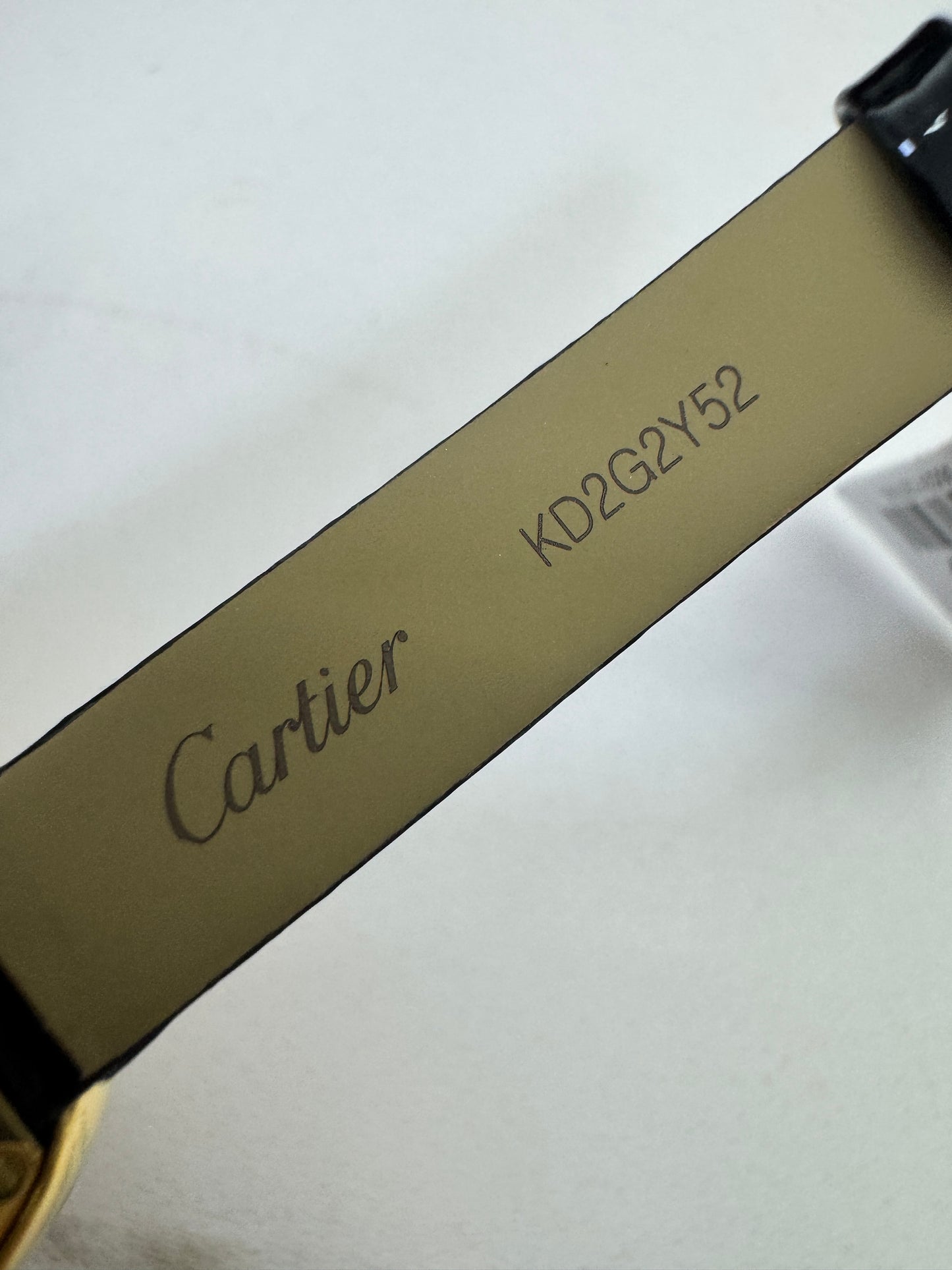 CARTIER Baignoire 亮面皺褶牛皮錶帶