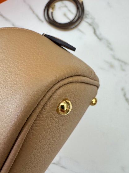 HERMES Mini Bolide 奶茶色金扣 Evercolor Chai GHW