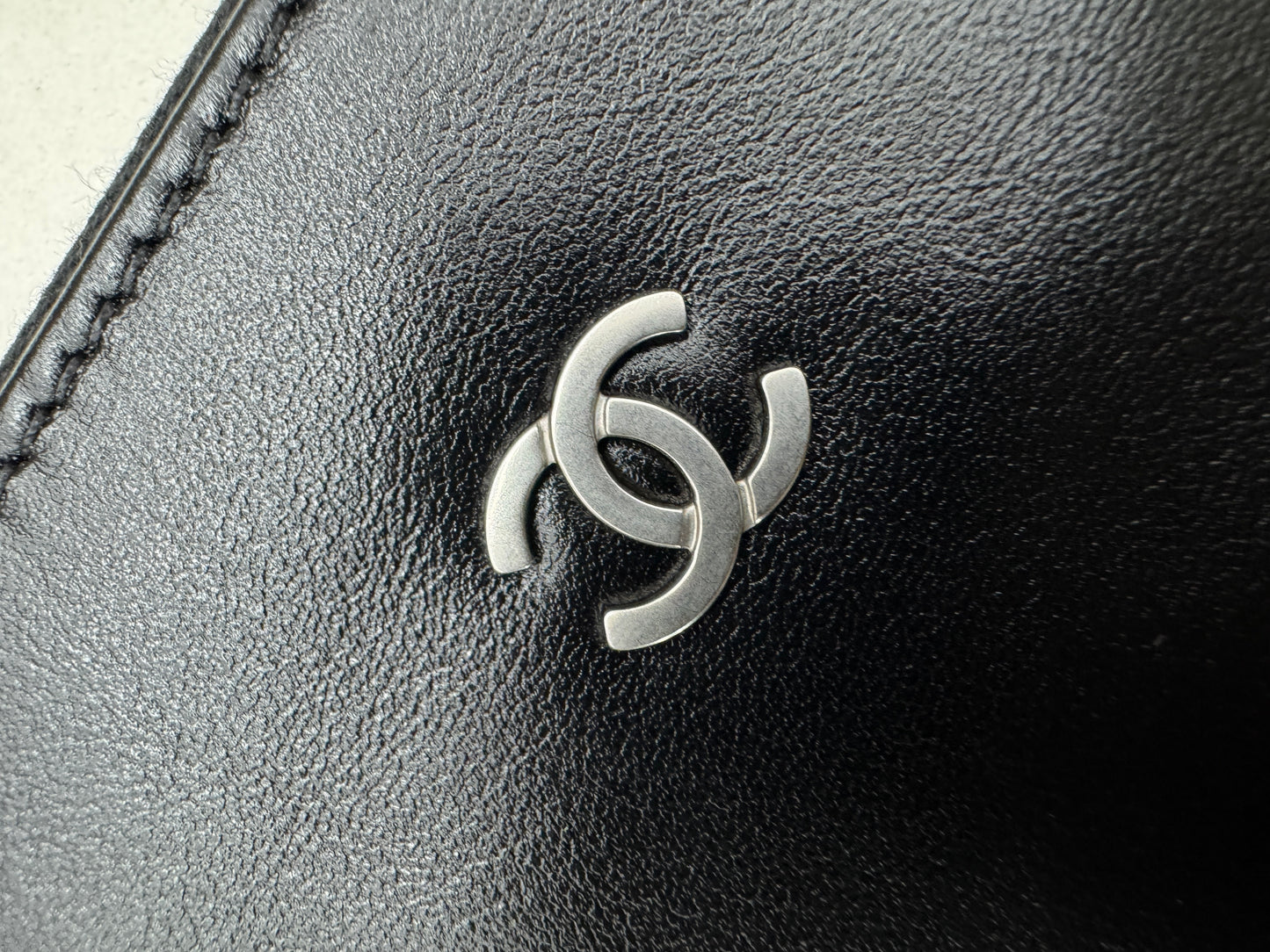 CHANEL 22Bag 黑銀 Small