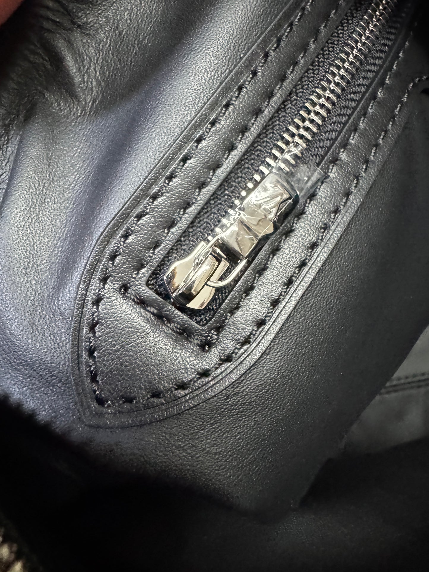 LV Speedy Soft 30 黑色