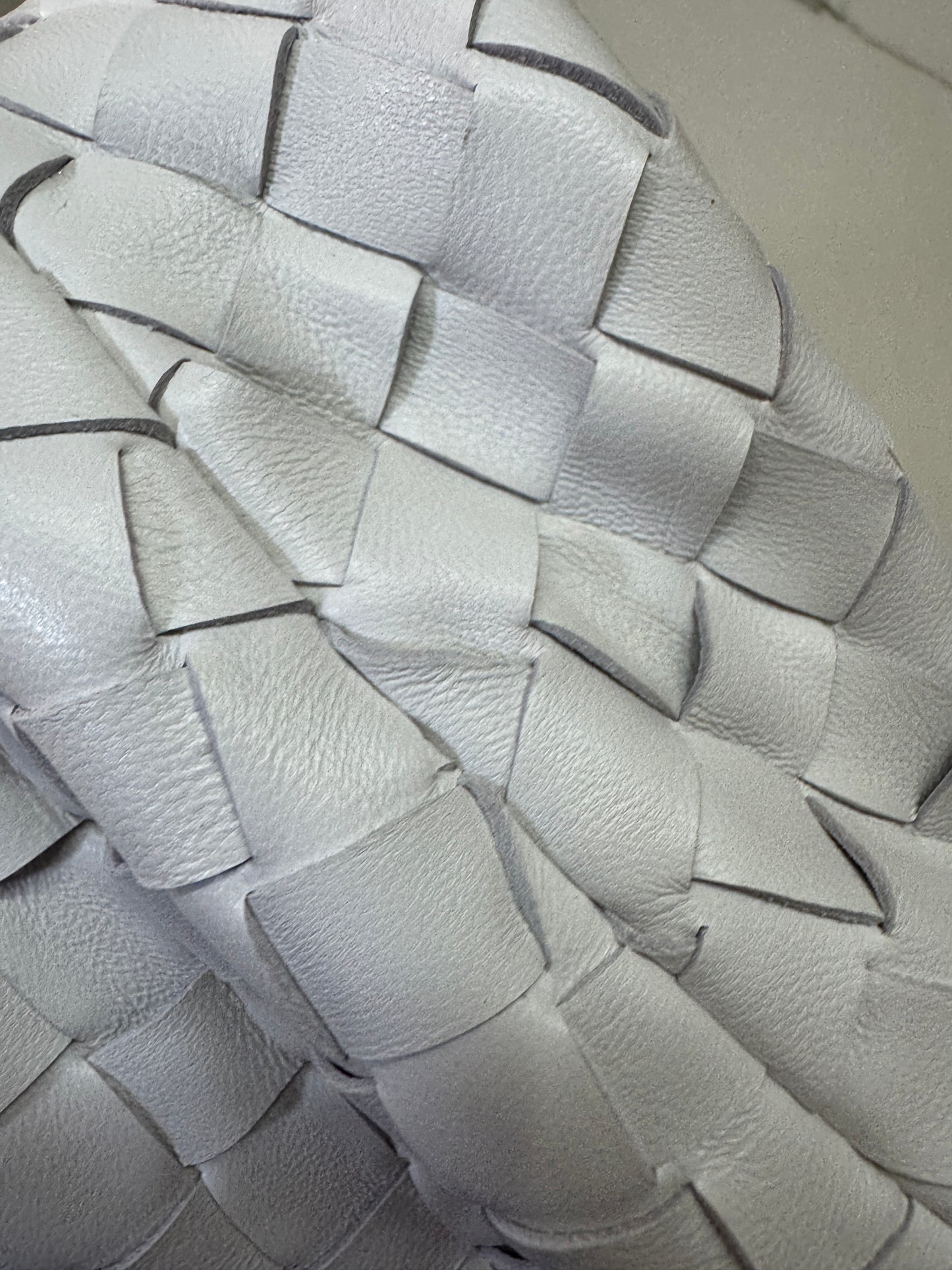 BV Jodie Small 白色