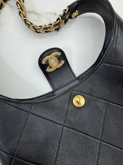 CHANEL 25P Hobo Small
