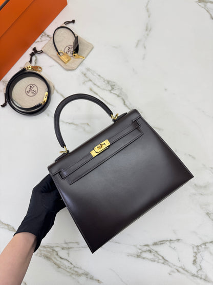 HERMES Kelly 25 烏木色Box皮金扣 外縫 Ebene Box Leather Seilier GHW