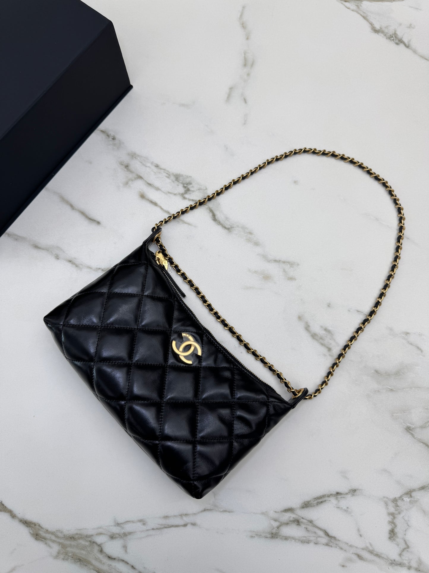 CHANEL 25S餃子腋下包 Hobo Bag