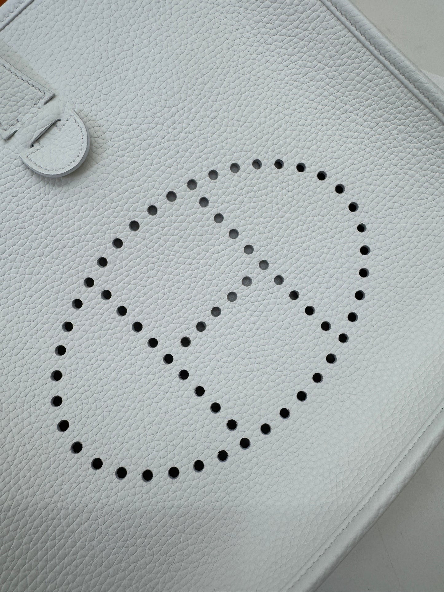 HERMES Evelyn29 新白色金扣 0U New White GHW