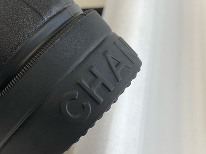 CHANEL 雨靴 🌟爆款 ￼