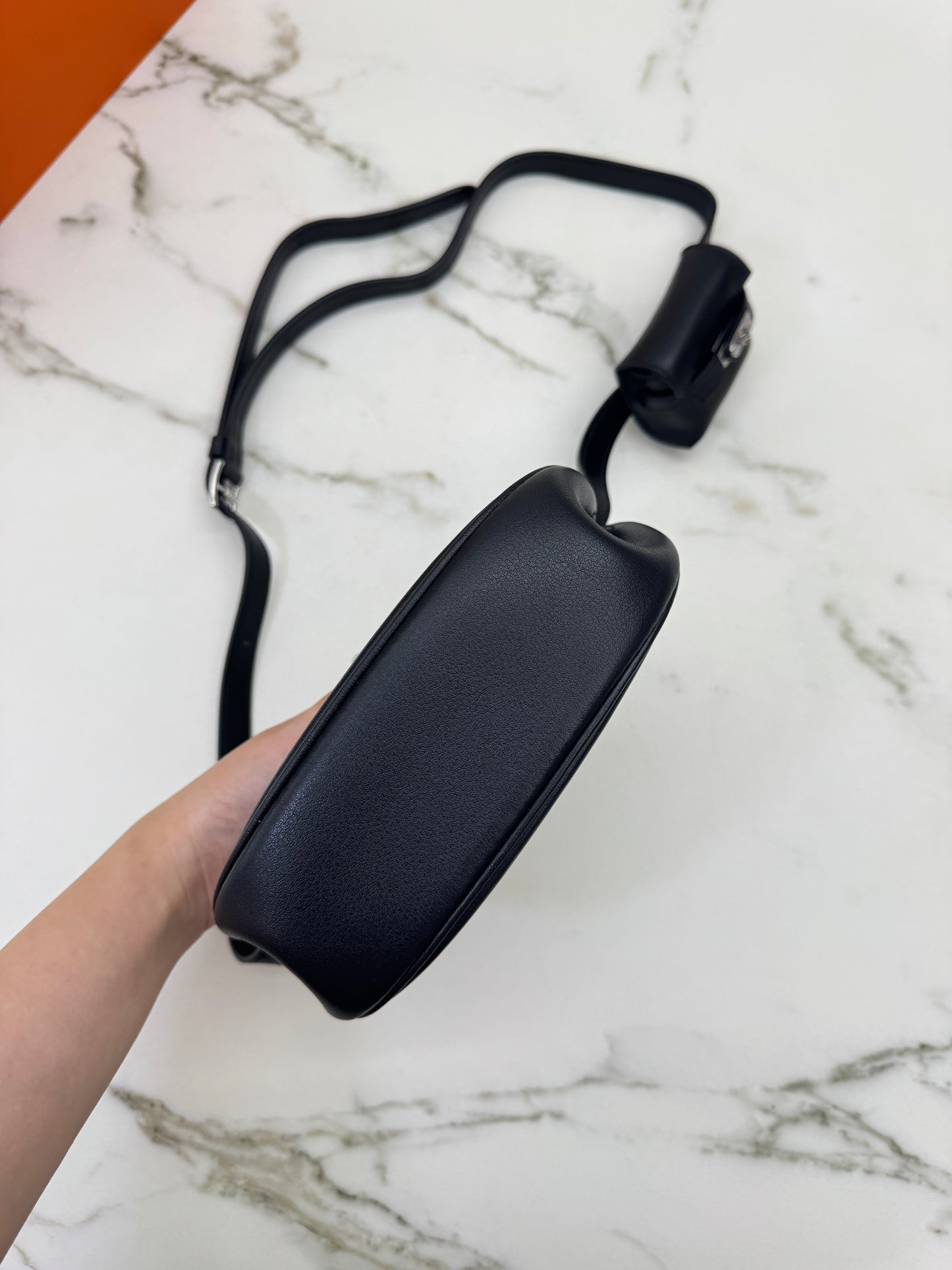 HERMES Kelly Moove 黑銀 Swift Noir PHW