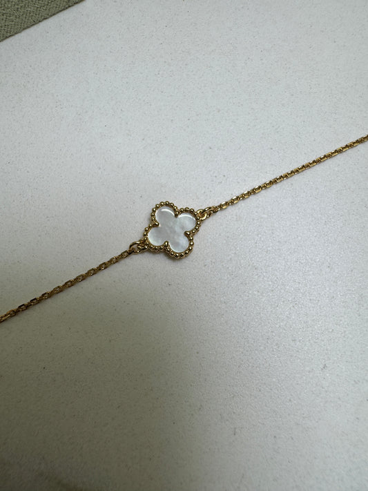 VCA Sweet Alhambra 白貝母金色手鏈 Mini Bracelets