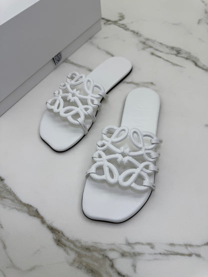 LOEWE Anagram 拖鞋