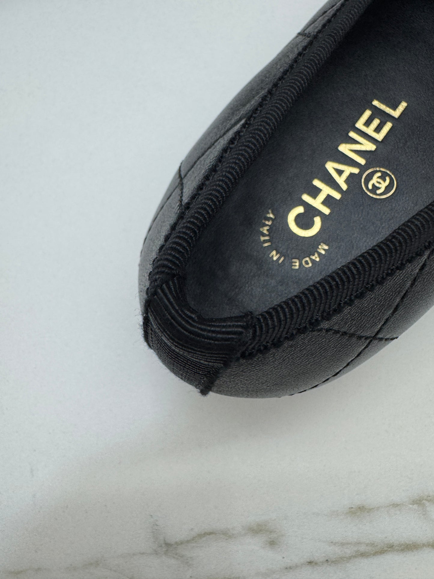 CHANEL Cambon Ballet Flats 芭蕾舞鞋 黑拼白