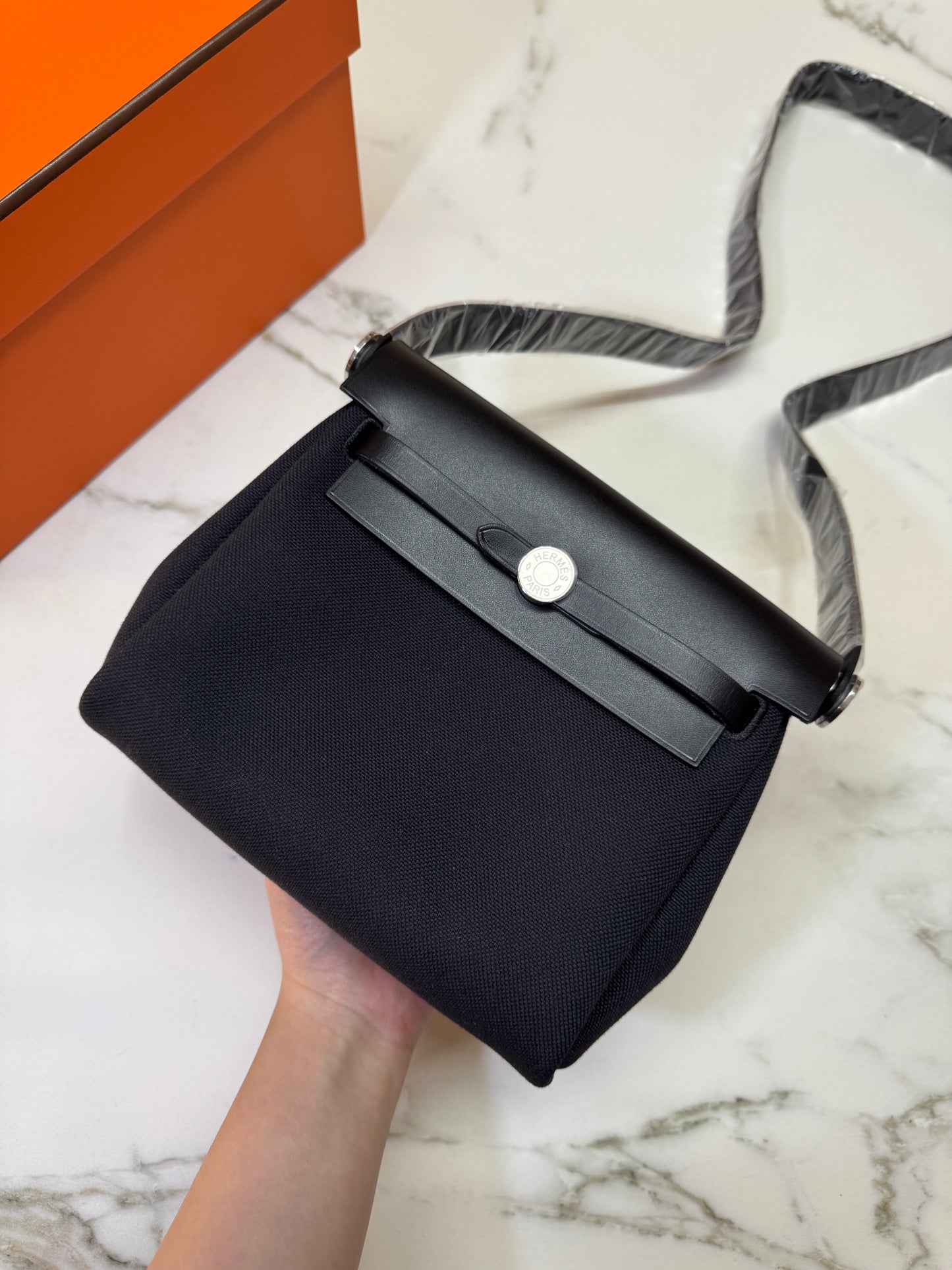 HERMES Mini Herbag 黑銀