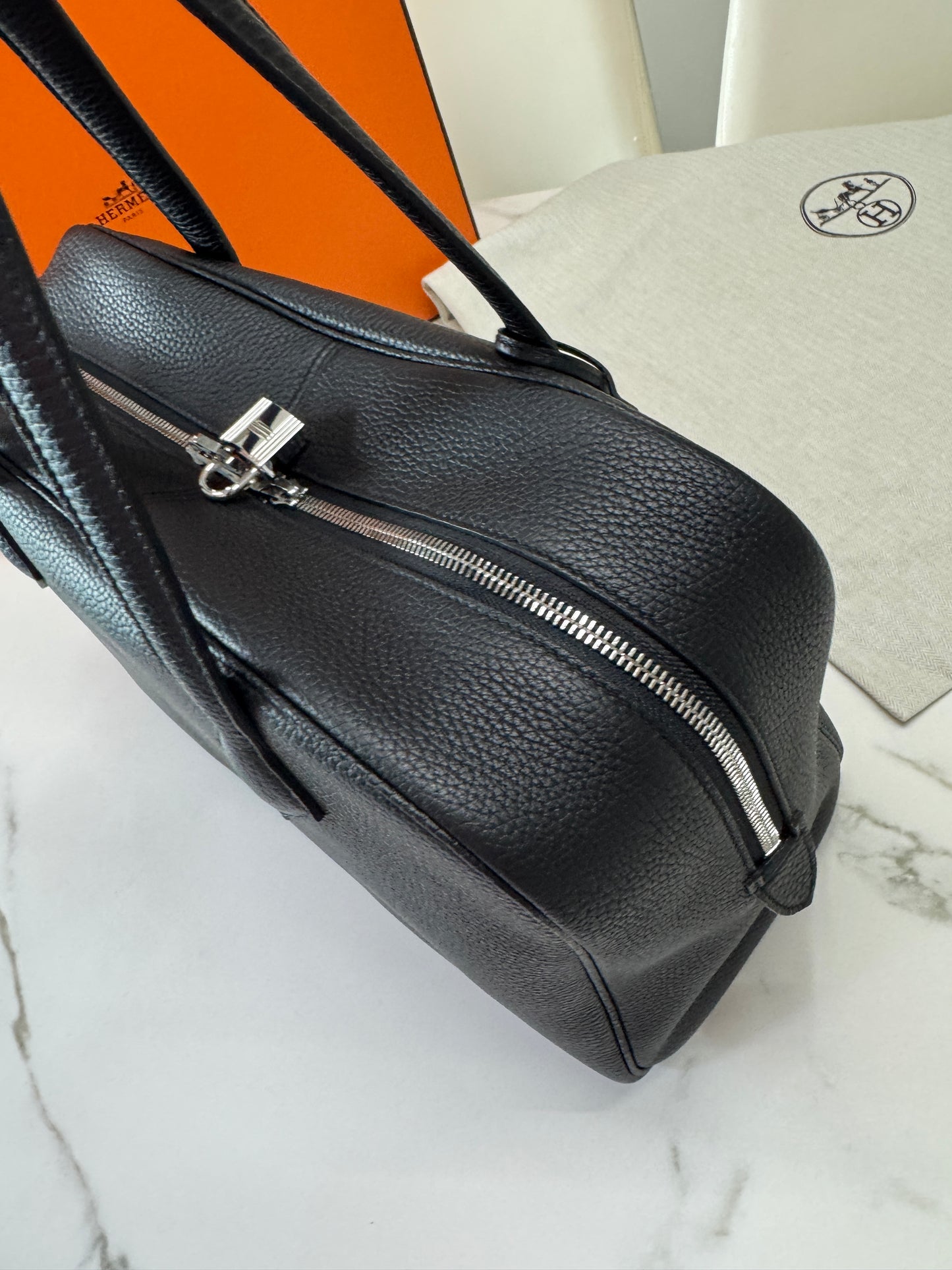 HERMES Victoria II 35 黑銀 TC