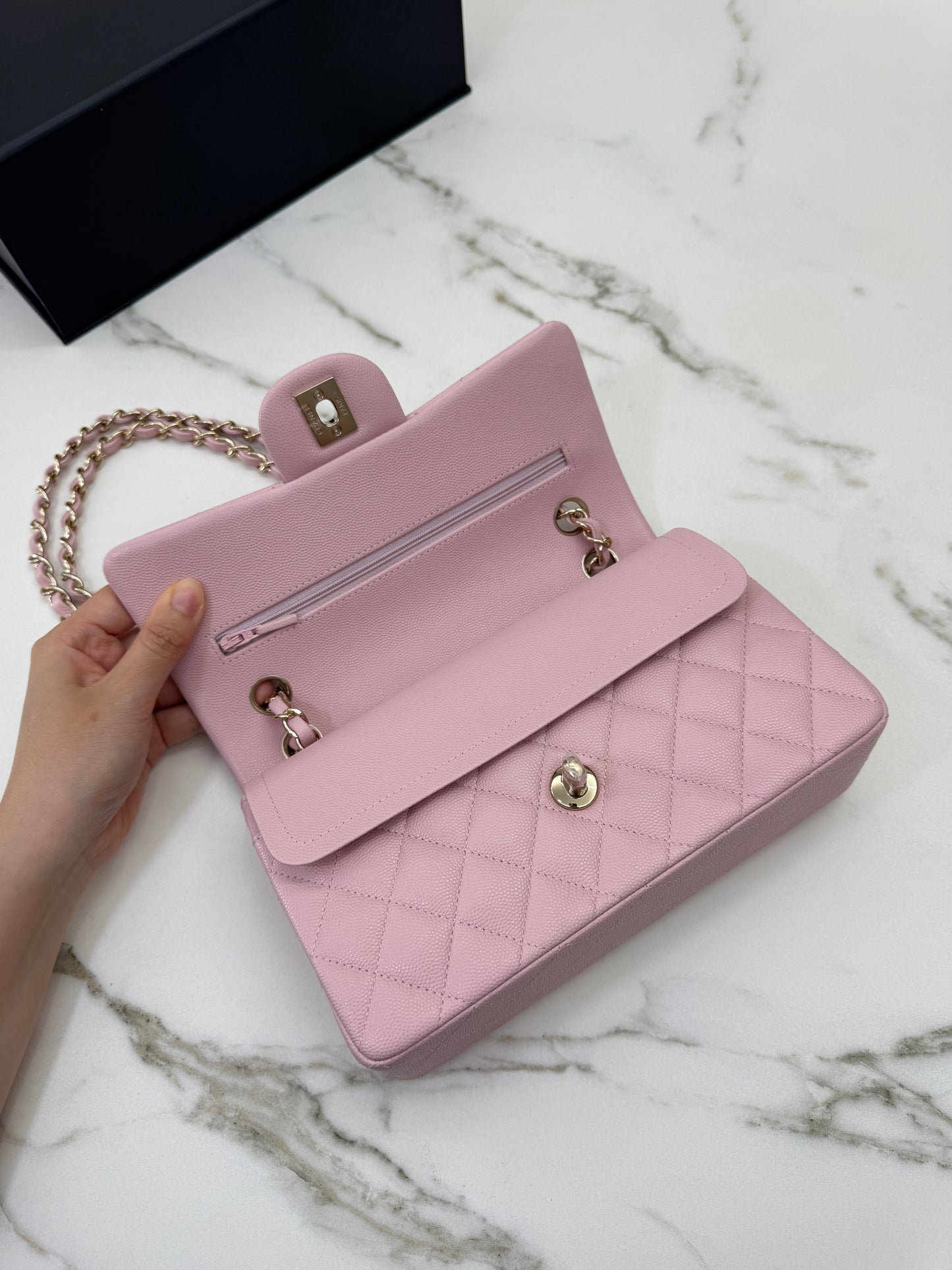 CHANEL 23K貝兒粉 CF23 Small