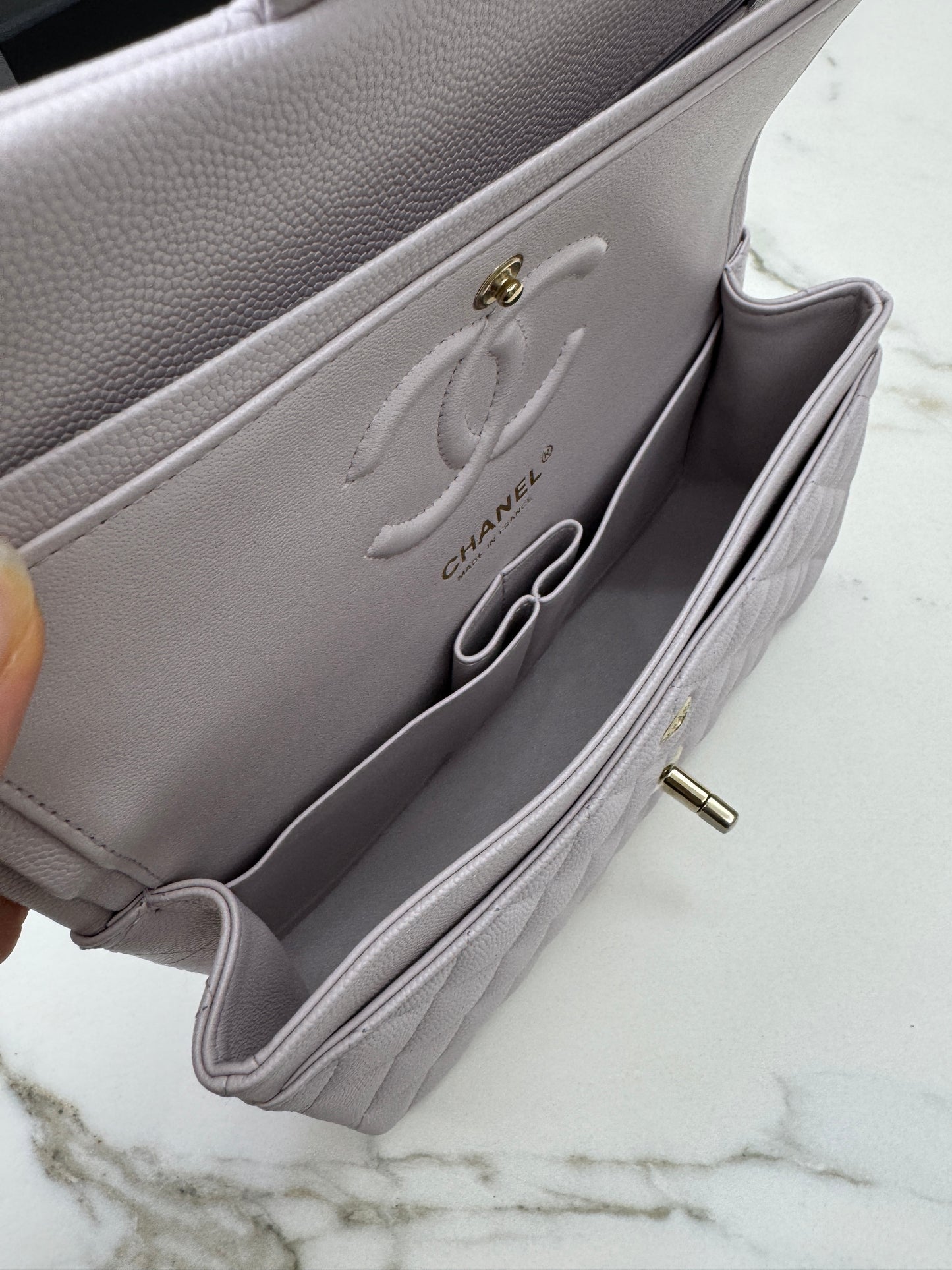 CHANEL 21S 淺粉紫 Classic Flap Small CF23 Liliac