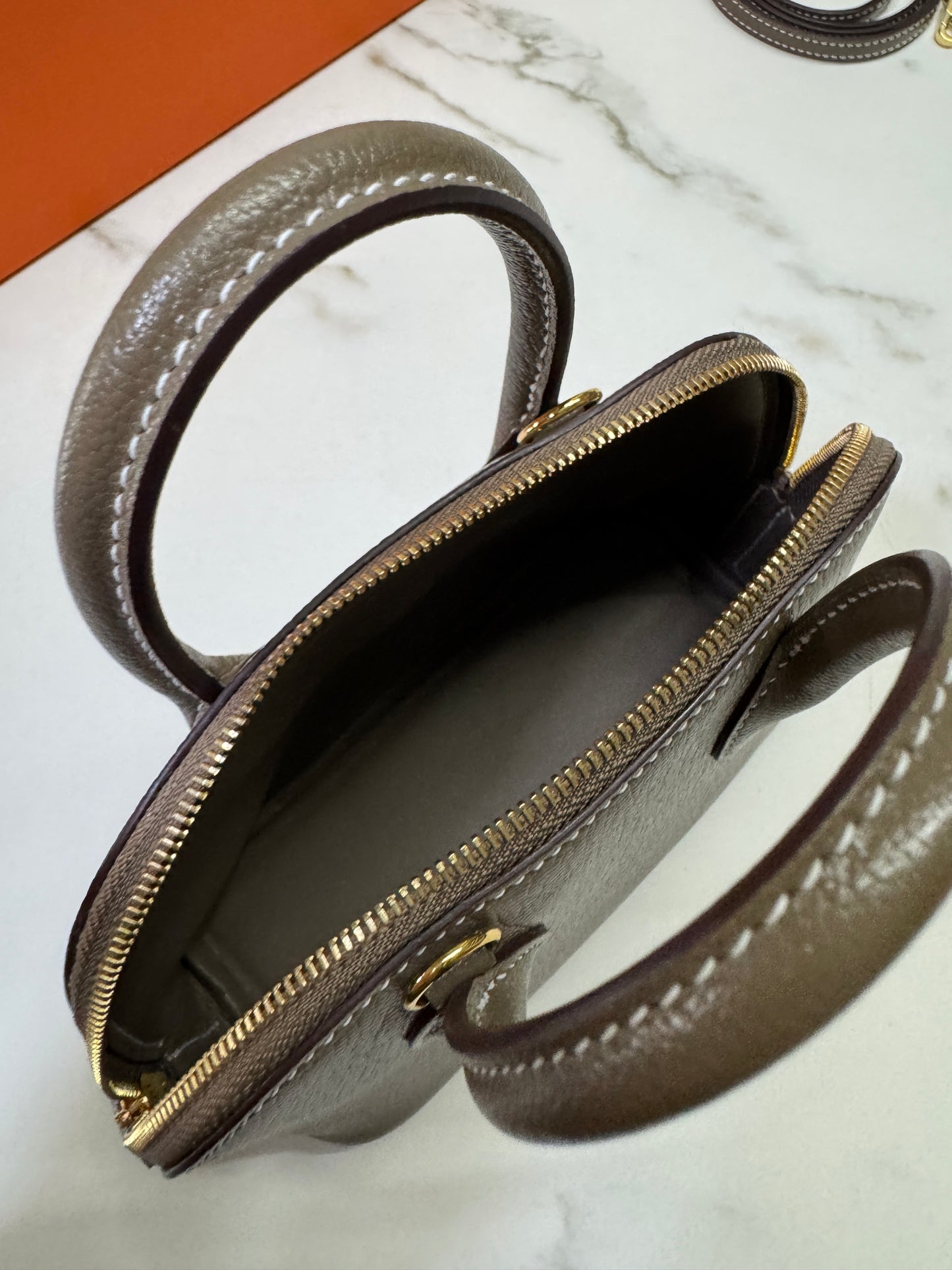 HERMES Mini Bolide 大象灰山羊皮 金扣