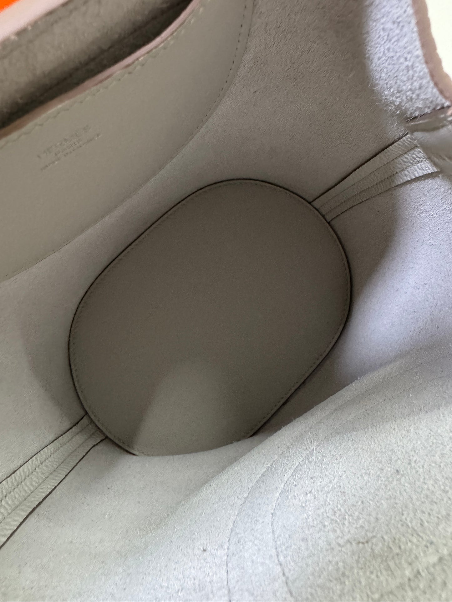 HERMES In The Loop 豬鼻菜籃子 M4奶灰色銀扣 Gris Pale PHW