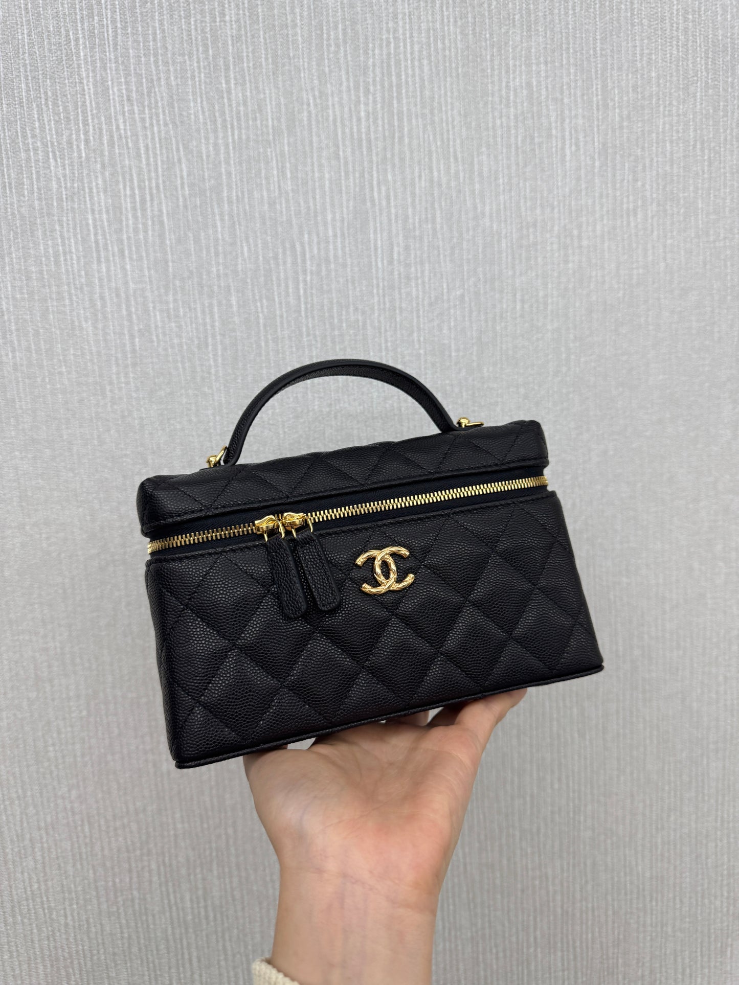 CHANEL 26C 菱格紋Logo LP盒子包
