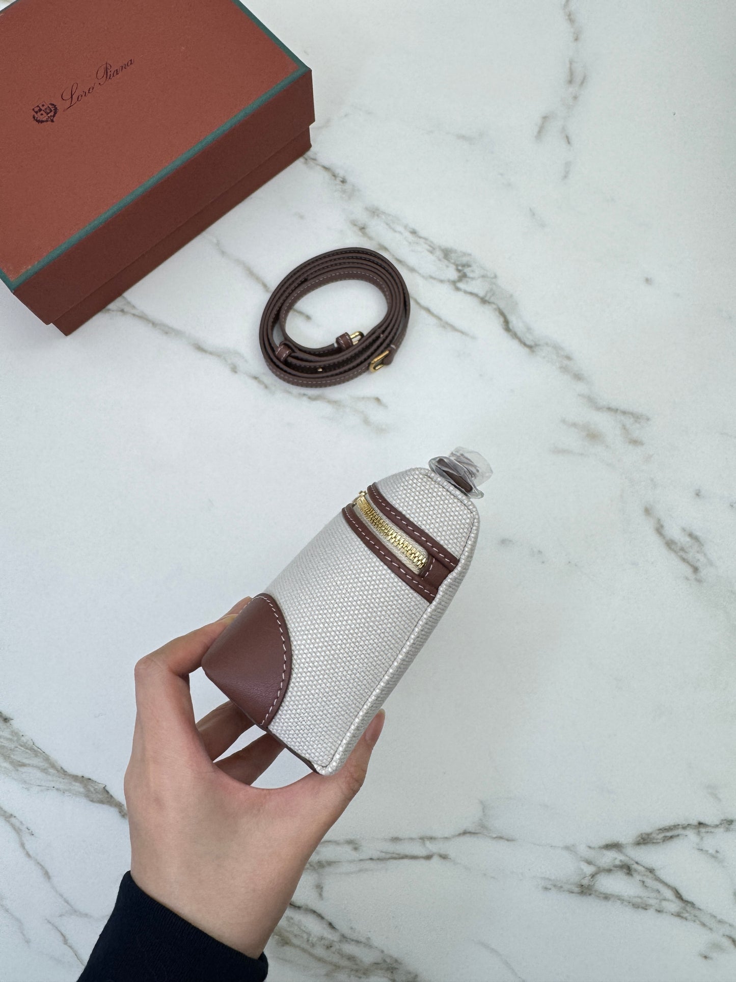 LORO PIANA Extra Pocket 19 帆布