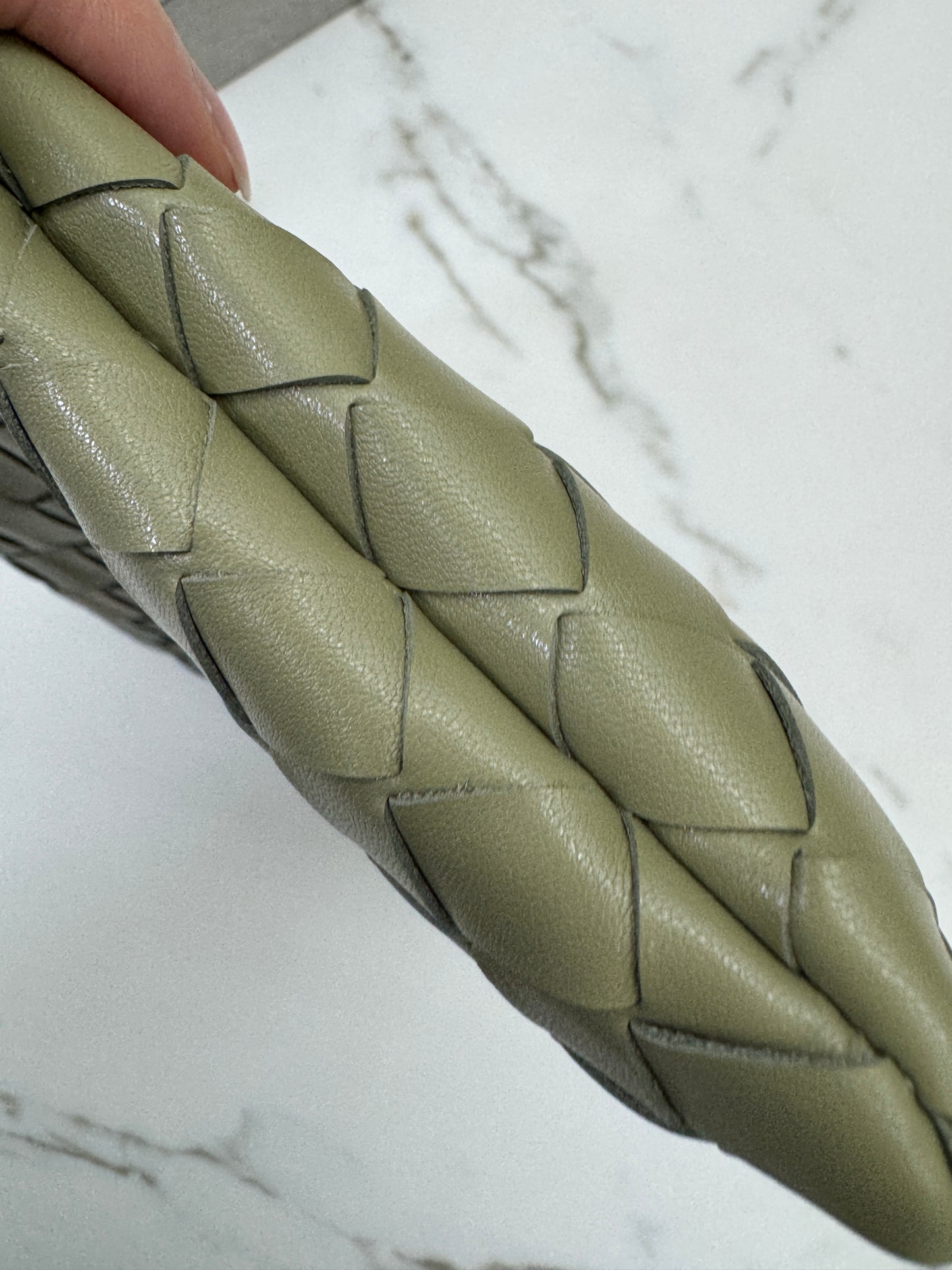 BV Dust Bag Medium 洞石綠 Travertine