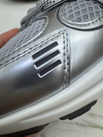 LV Olympia Sneaker 銀色運動鞋