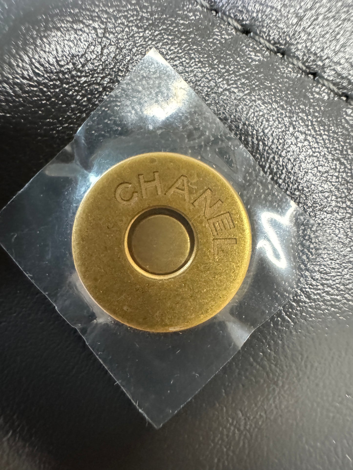 CHANEL 22Bag 小號 深灰色