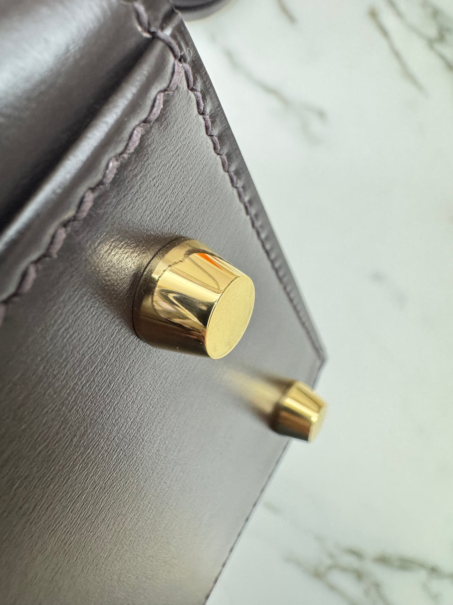 HERMES Kelly 25 烏木色Box皮金扣 外縫 Ebene Box Leather Seilier GHW