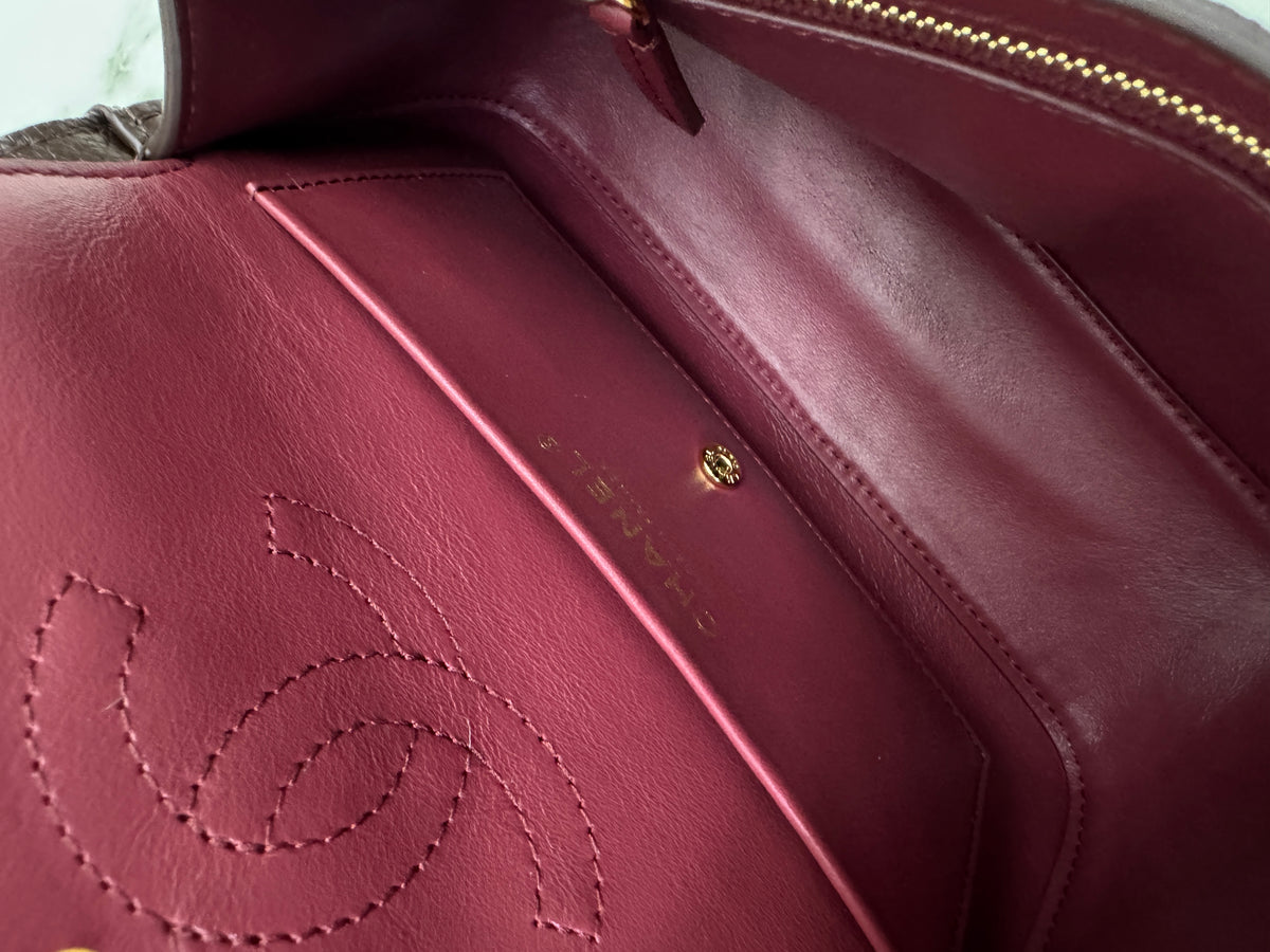 CHANEL Mini Maxi Flap 巧克力色