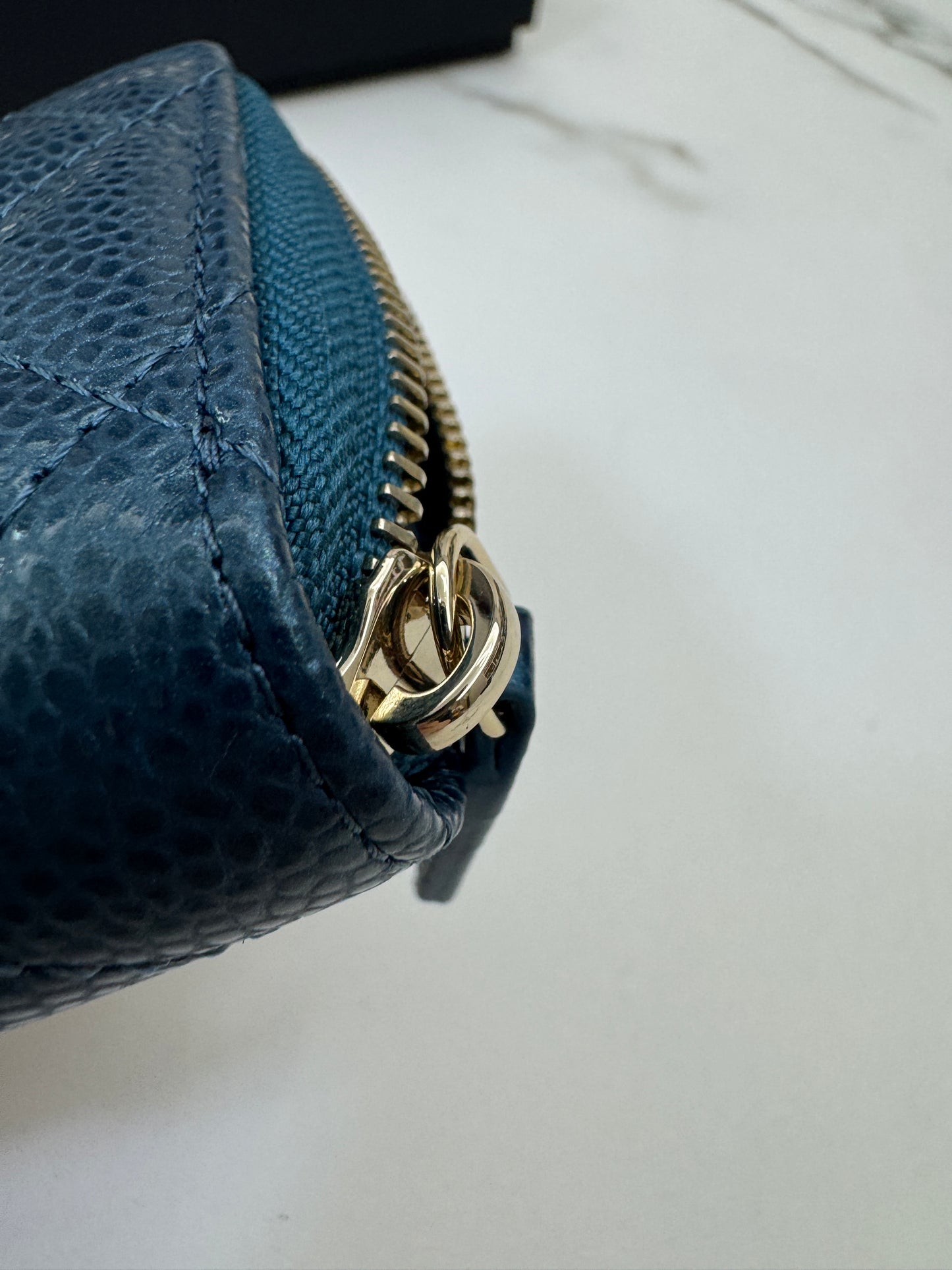CHANEL 18S珠光藍 拉鏈零錢包 Iridescent Blue Coin Purse【Limited Edition】