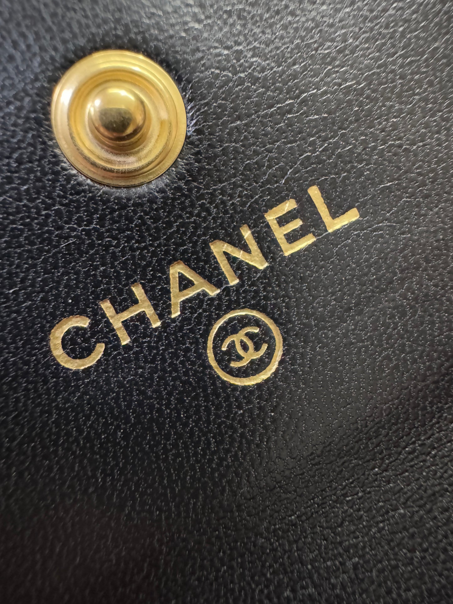 CHANEL 19 Card Holder