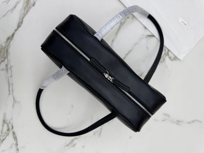 THE ROW Astra 保齡球包